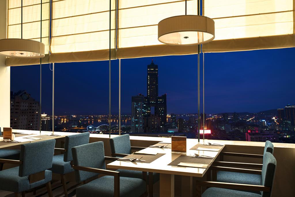 Hotel COZZI Zhongshan Kaohsiung Esterno foto