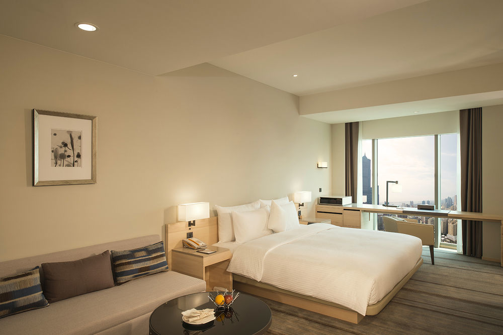 Hotel COZZI Zhongshan Kaohsiung Esterno foto
