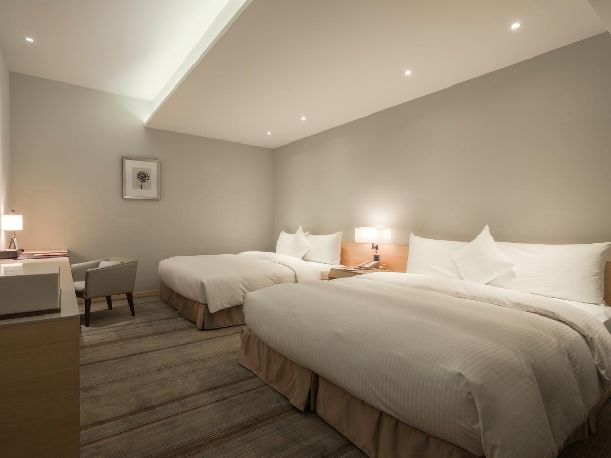 Hotel COZZI Zhongshan Kaohsiung Esterno foto